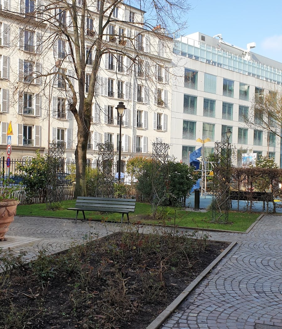 Square Jean Pierre Gratzer 3